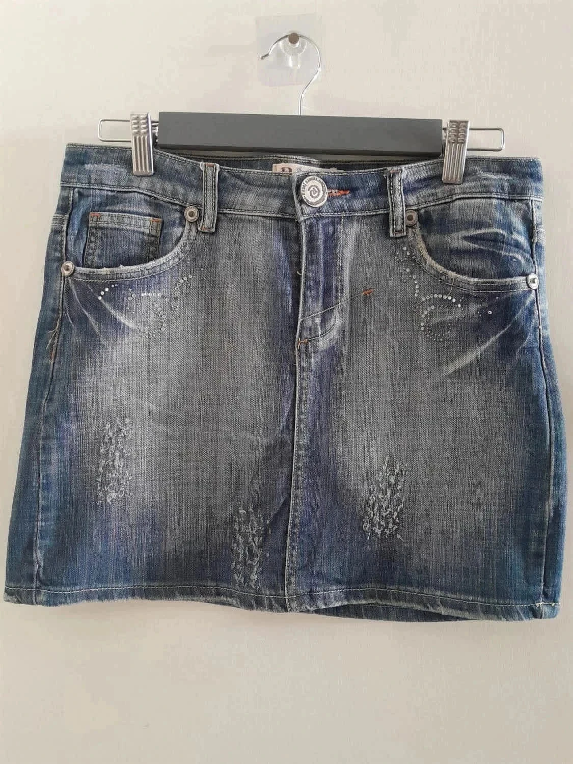 Jupe en jeans, taille L (40) Marque Revers jeans